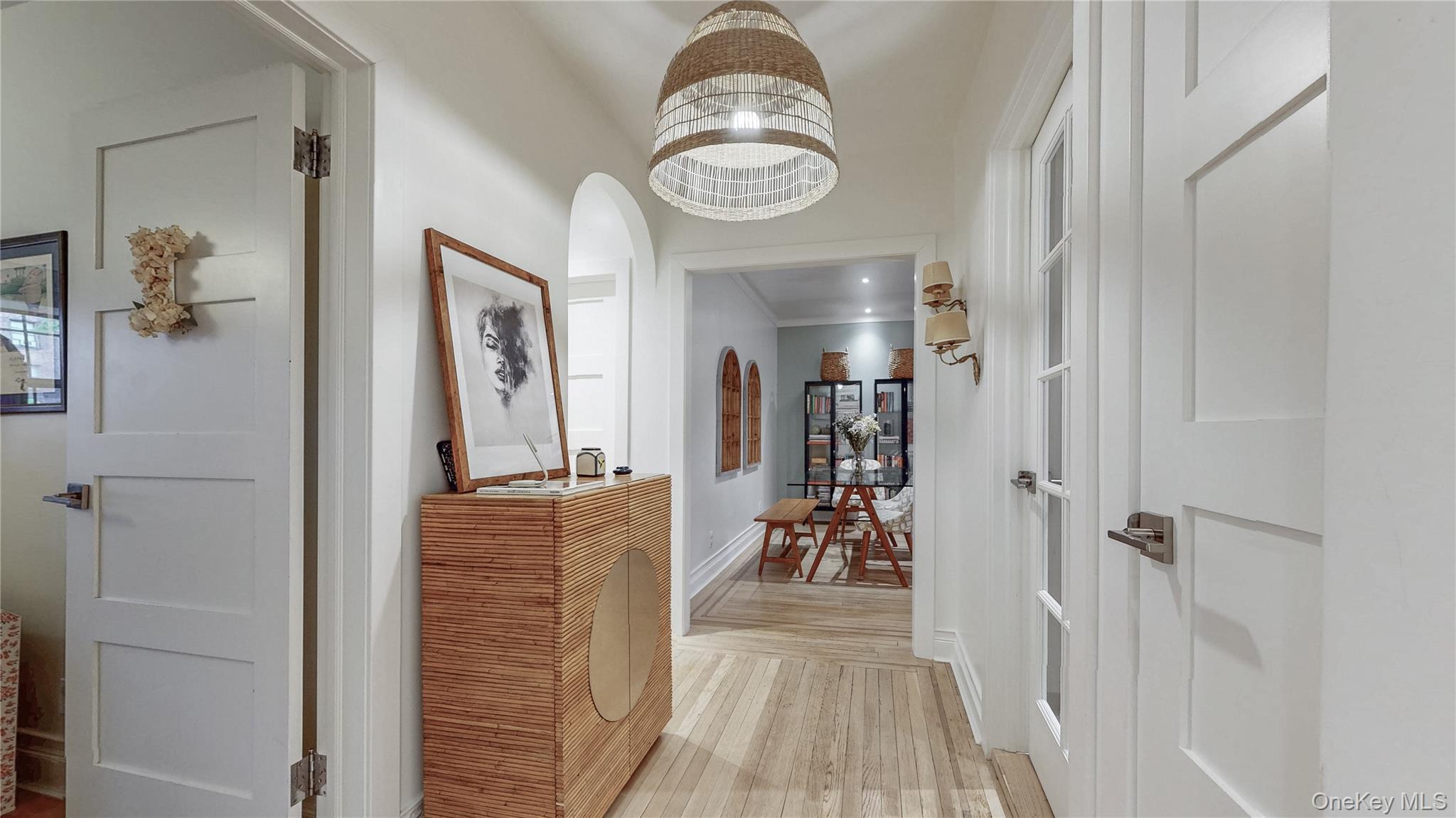 150 Burns Street # 2D, Forest Hills, NY 11375