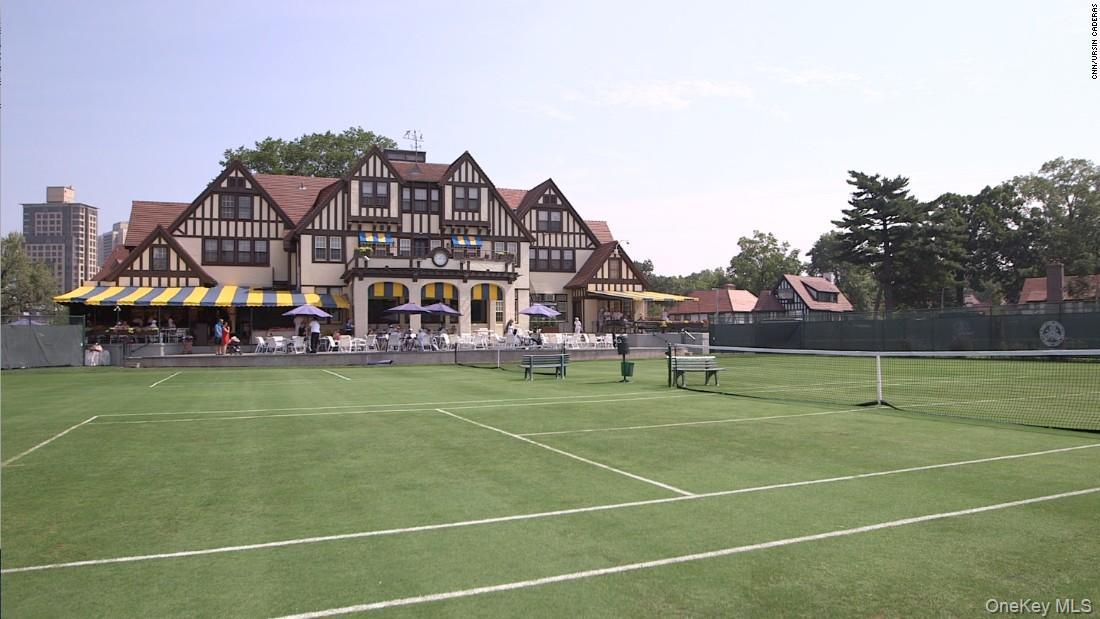 150 Burns Street # 2D, Forest Hills, NY 11375