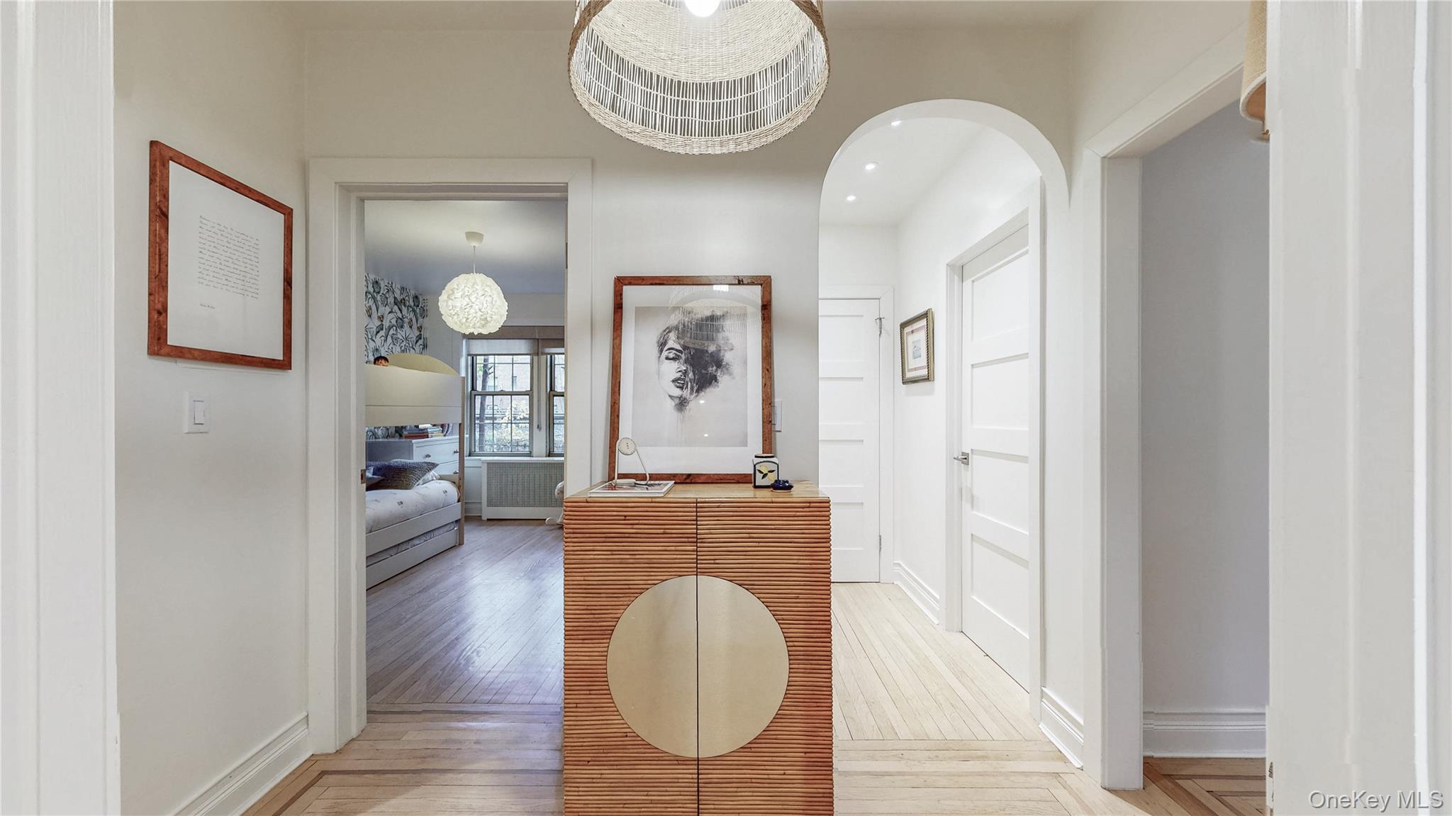 150 Burns Street # 2D, Forest Hills, NY 11375