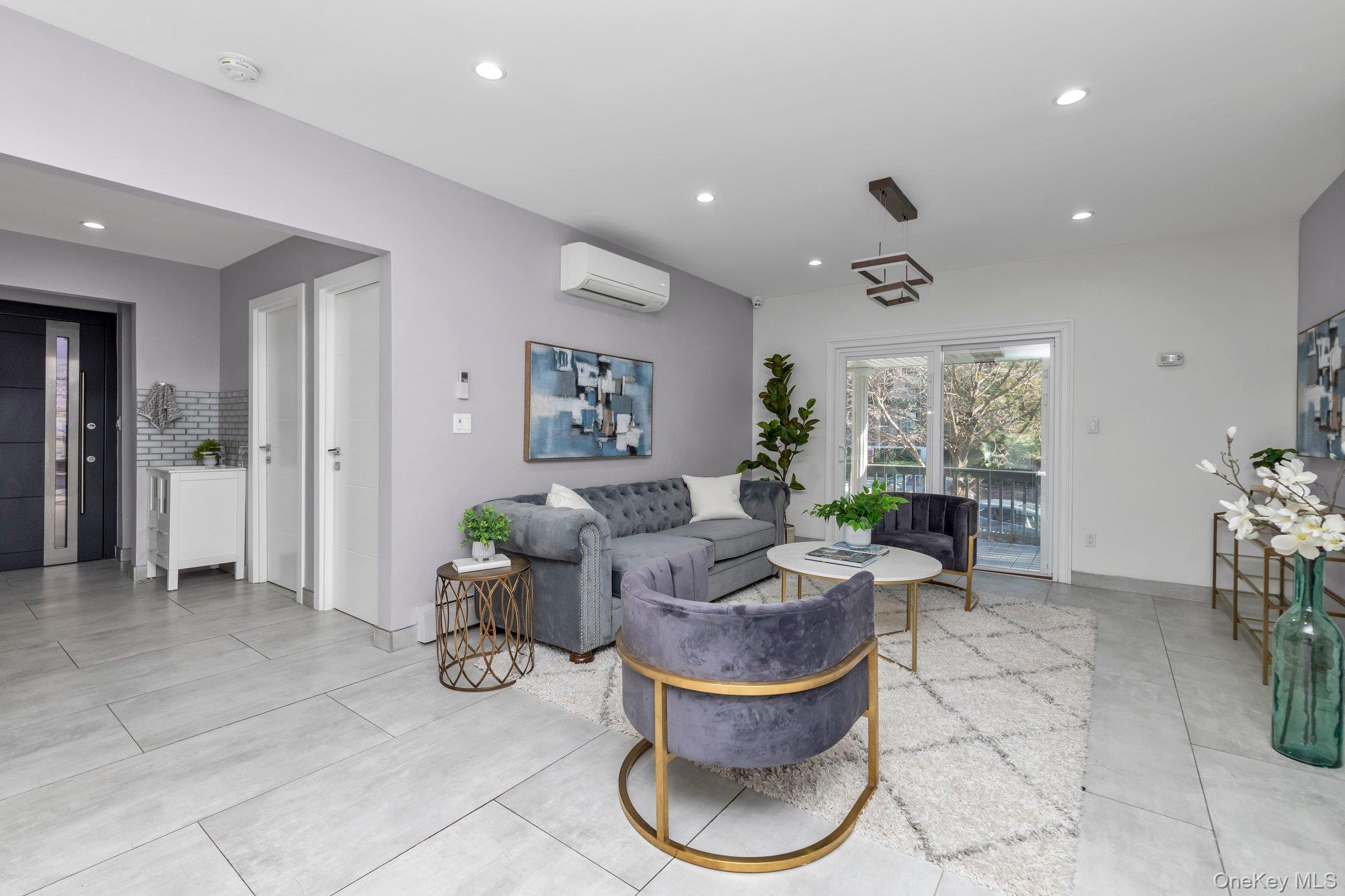 83-34 116th Street, Kew Gardens, NY 11418