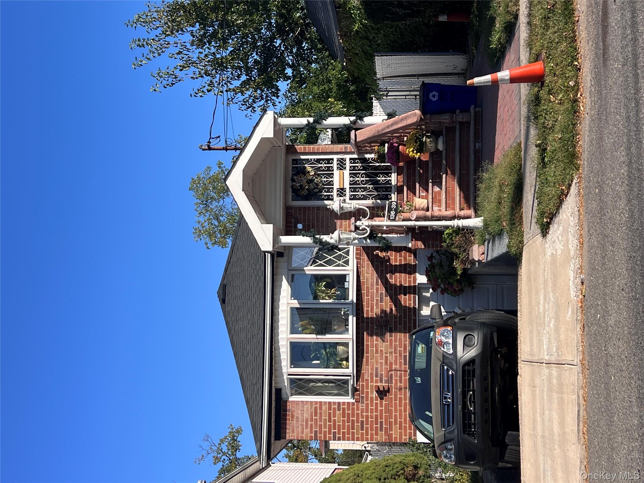 13639 220th Place, Laurelton, NY 11413