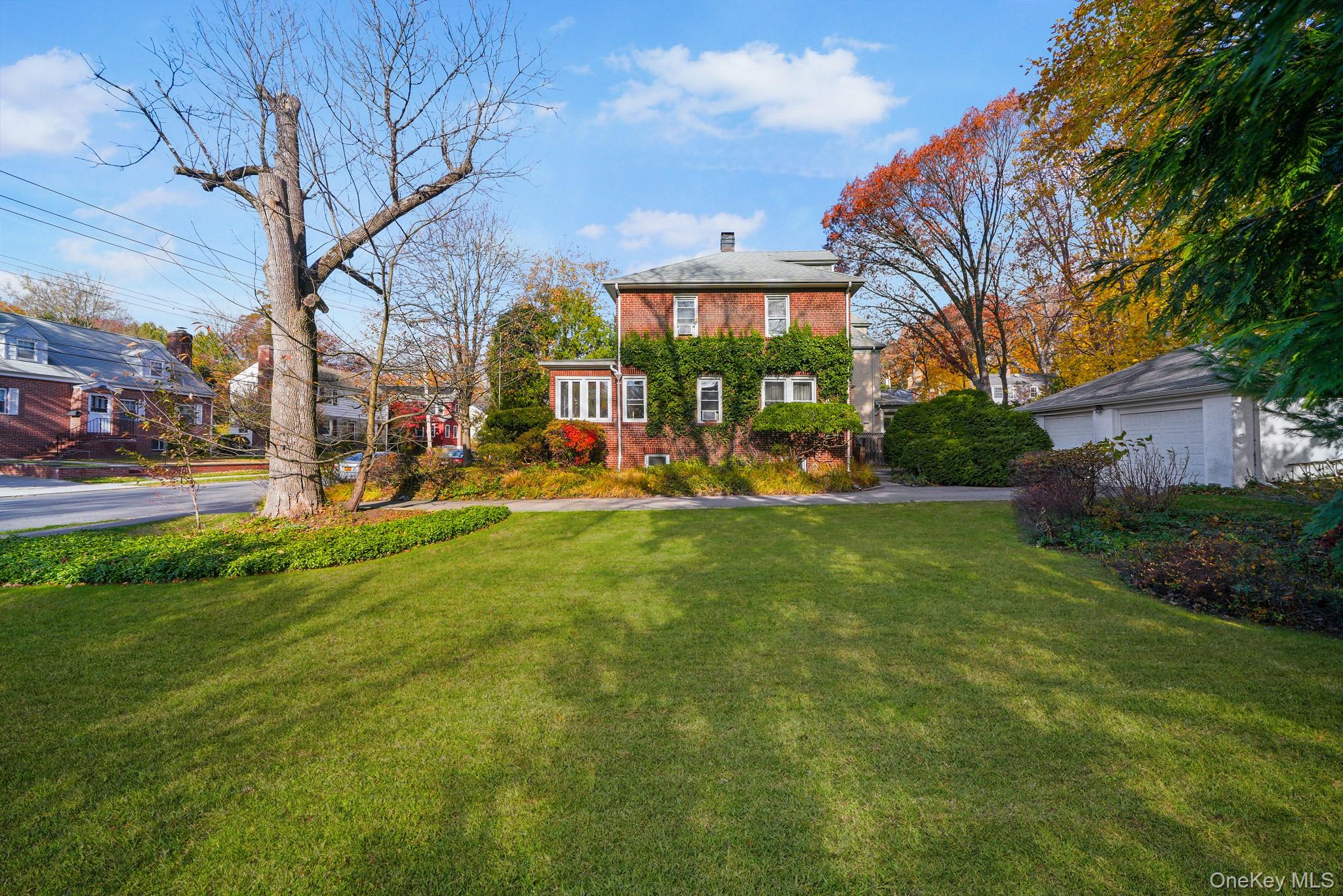 90 Rosedale Avenue, Hastings-on-Hudson, NY 10706