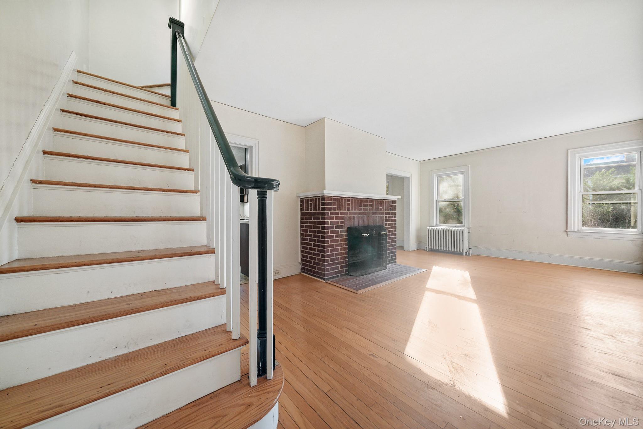 90 Rosedale Avenue, Hastings-on-Hudson, NY 10706