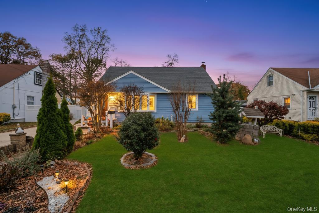 626 Winthrop Drive, Uniondale, NY 11553