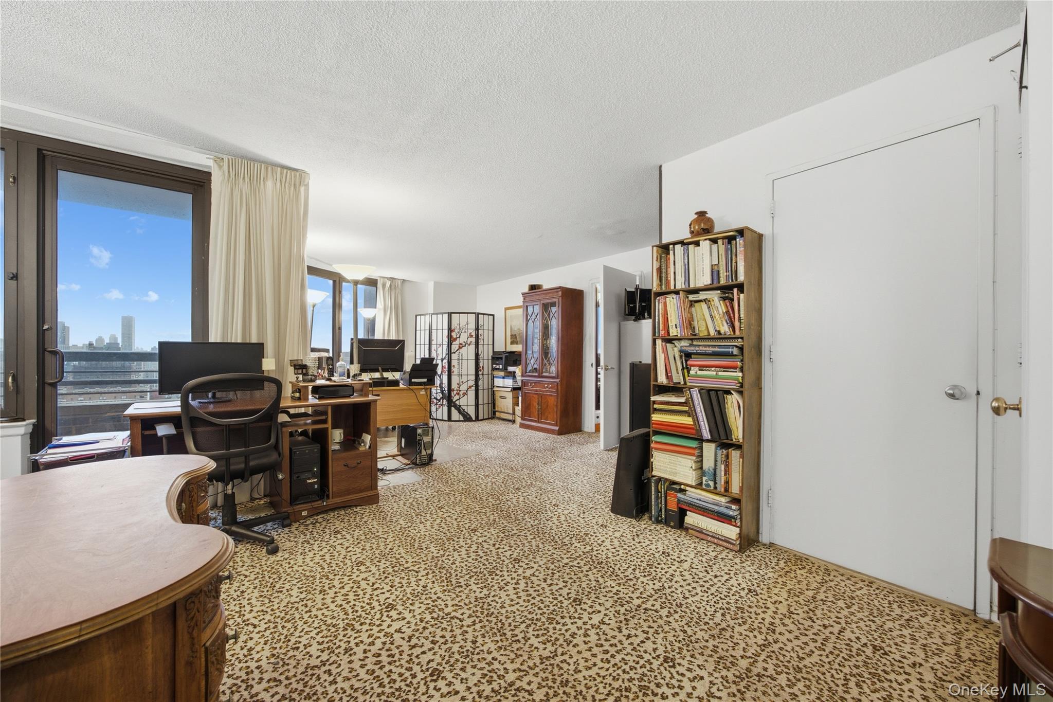 330 E 38th Street # 44I, New York (Manhattan), NY 10016