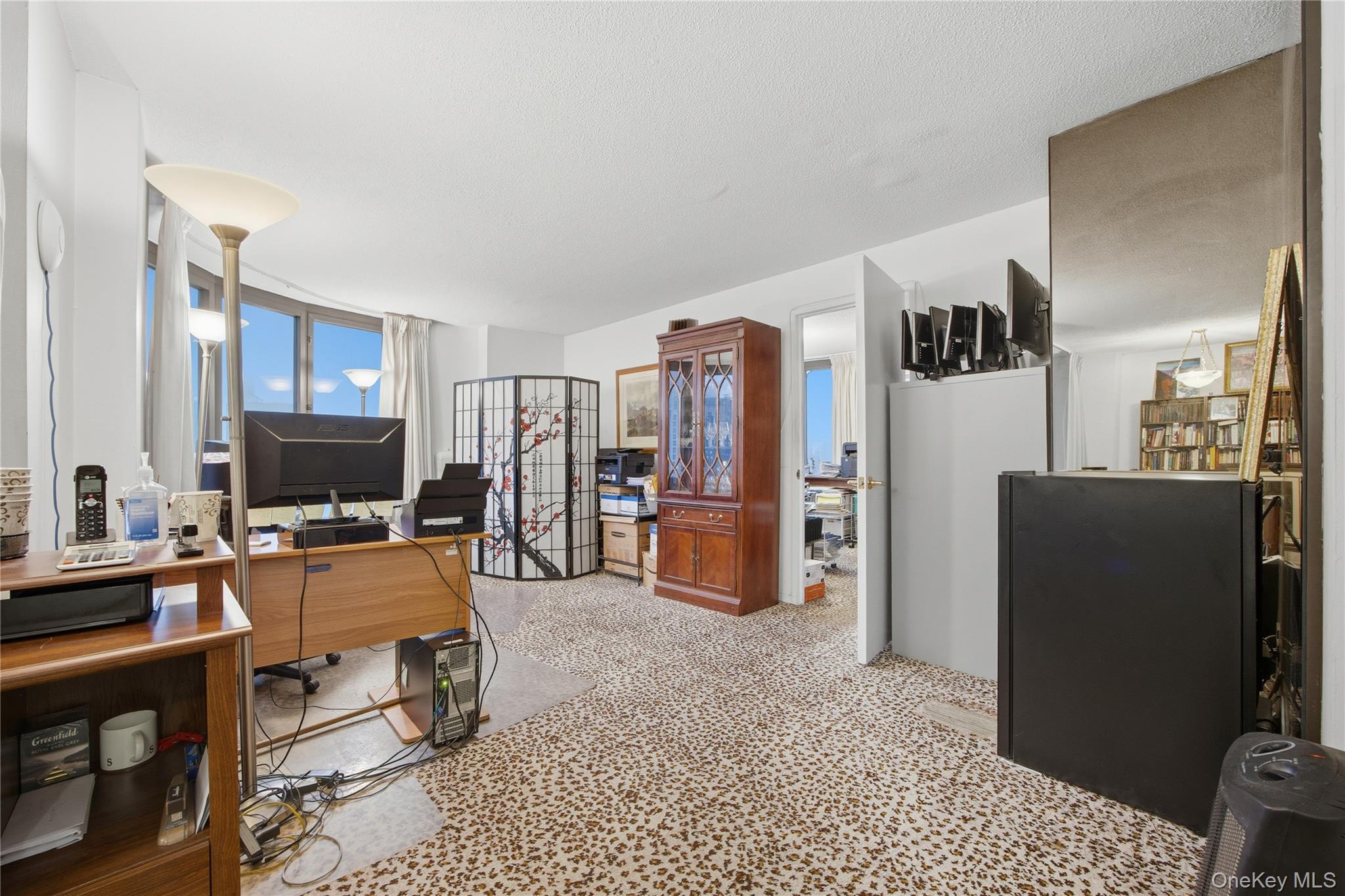330 E 38th Street # 44I, New York (Manhattan), NY 10016