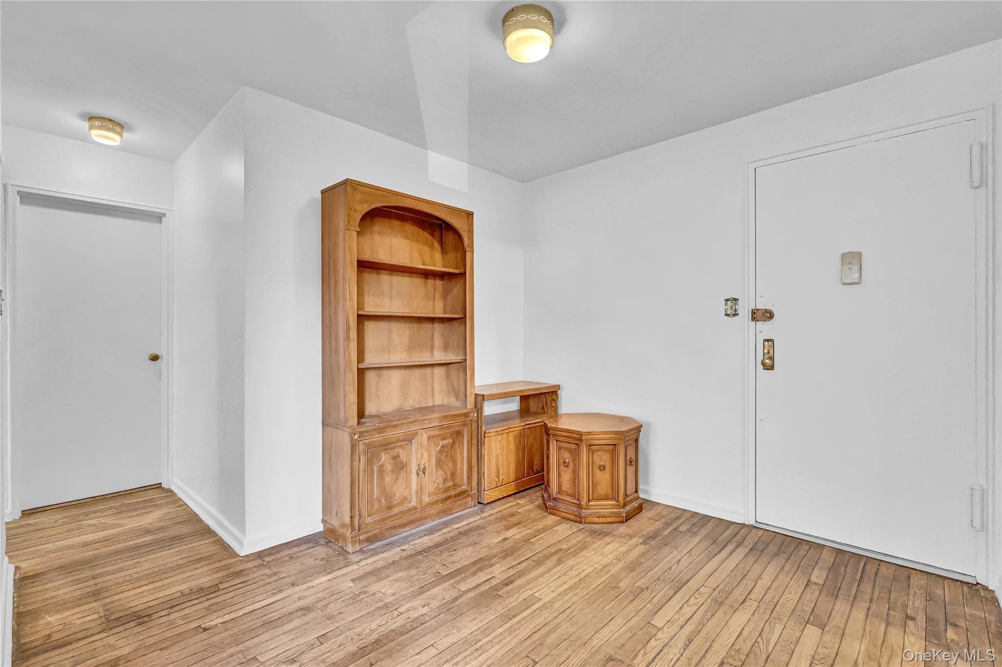 31-70 138 Street # 3H, Flushing, NY 11354