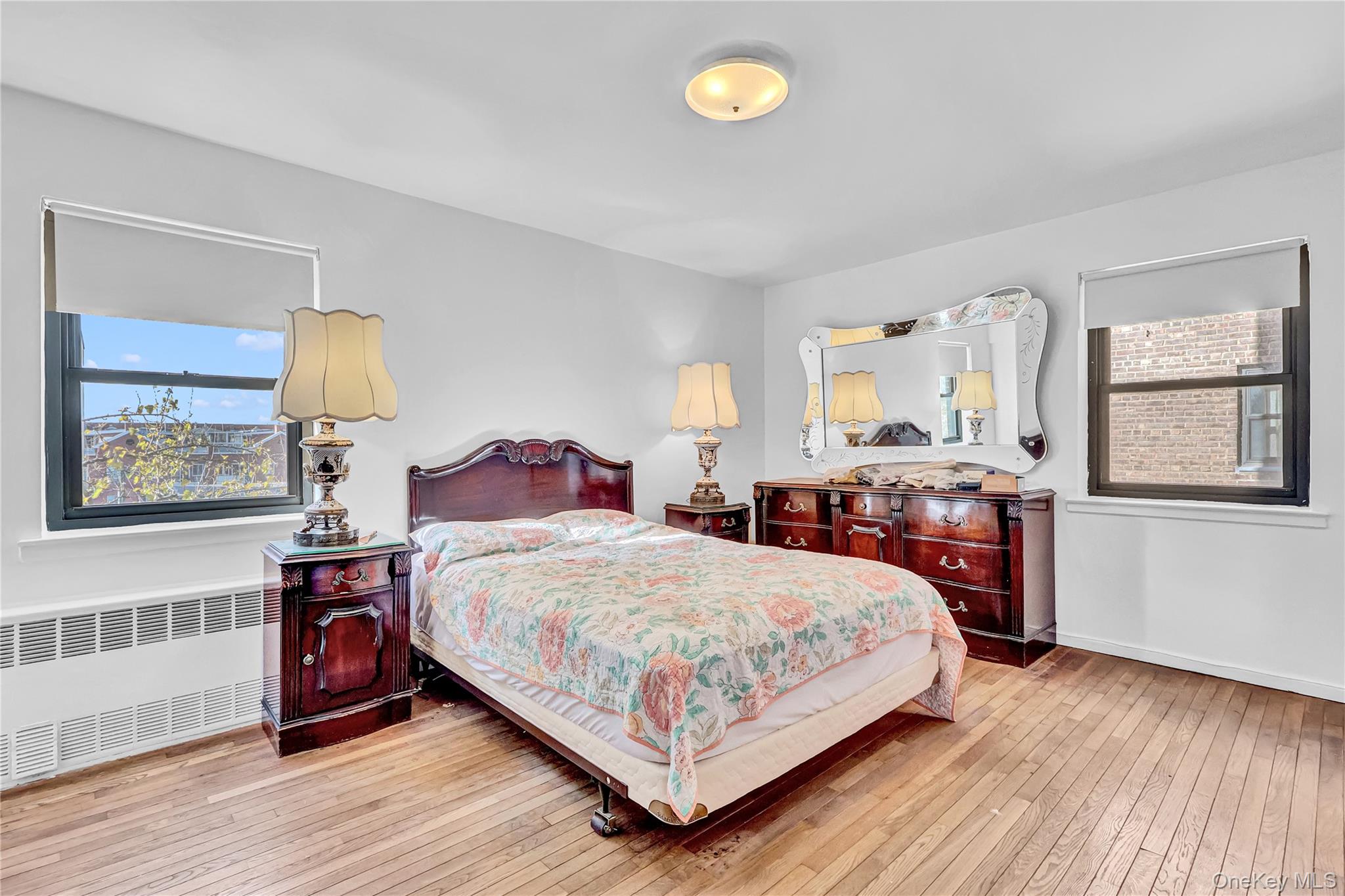 31-70 138 Street # 3H, Flushing, NY 11354