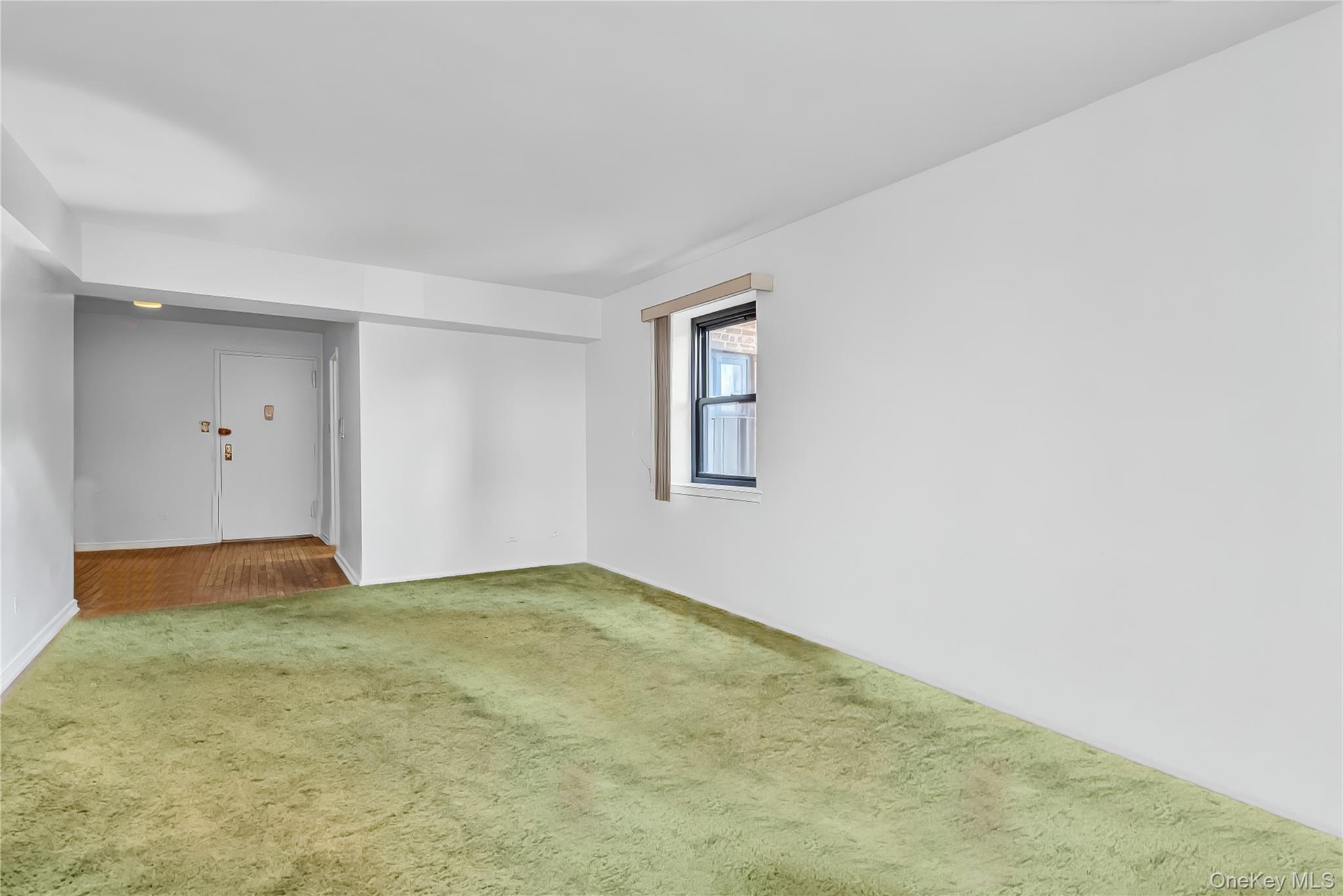 31-70 138 Street # 3H, Flushing, NY 11354
