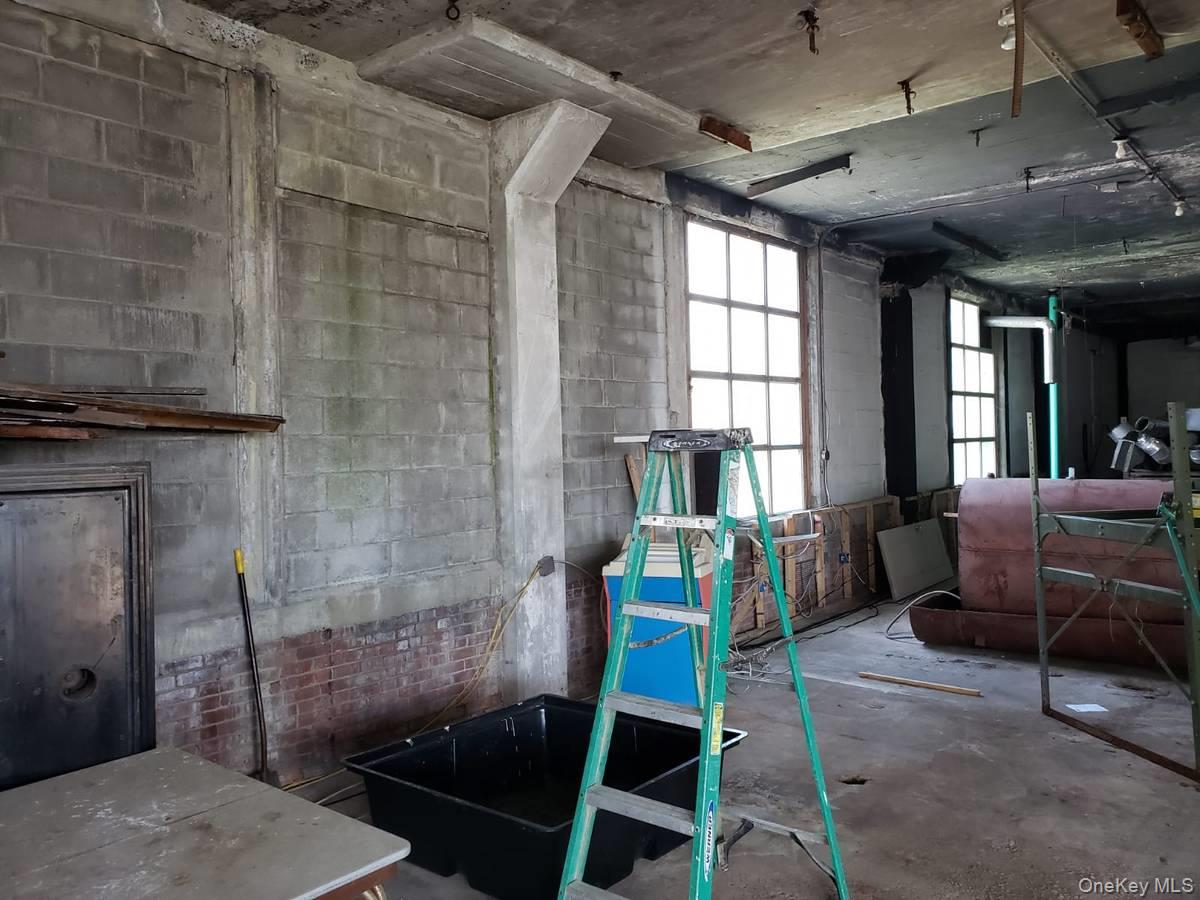 11 Edward Street, Call Listing Agent, NY 12010