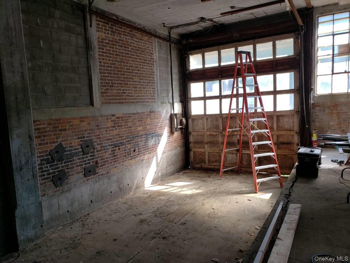 11 Edward Street, Call Listing Agent, NY 12010