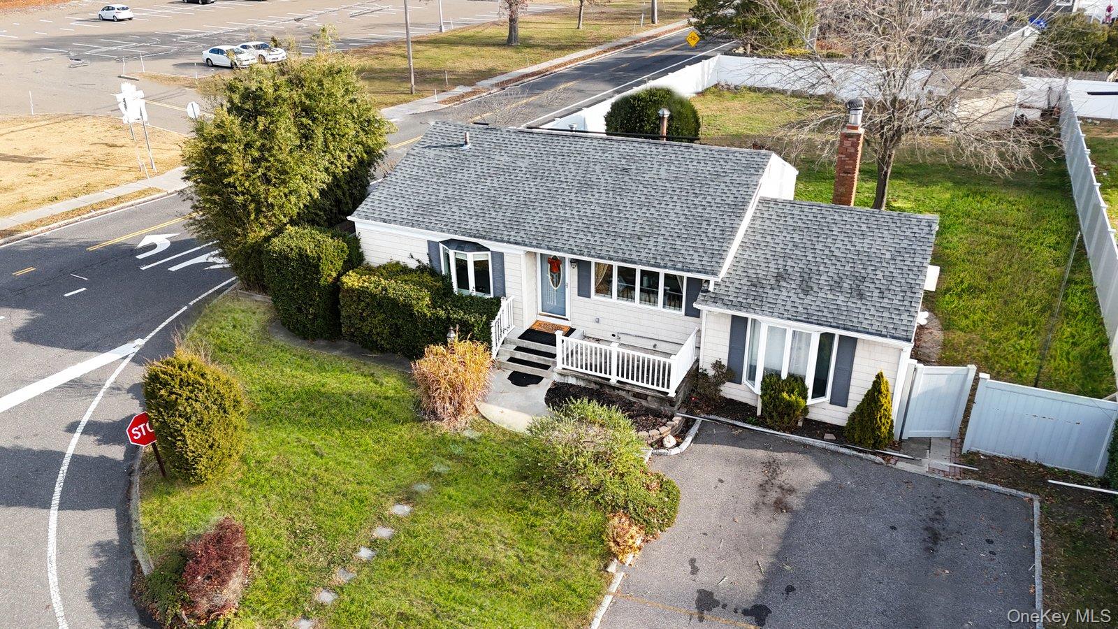 277 Horseblock Road, Farmingville, NY 11738