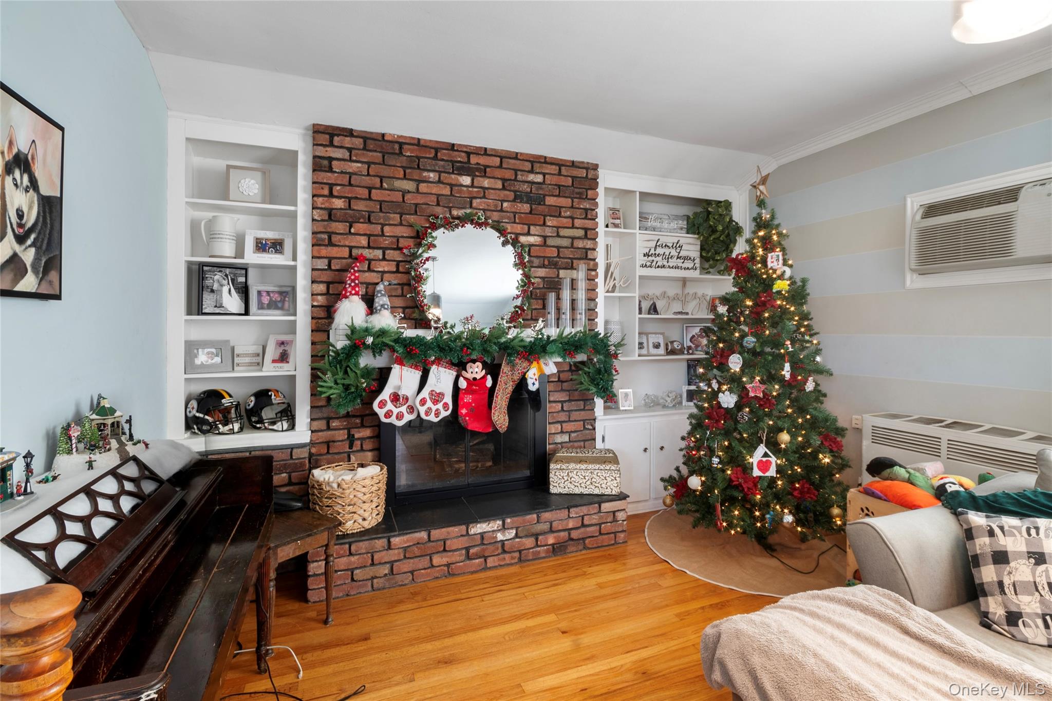 277 Horseblock Road, Farmingville, NY 11738