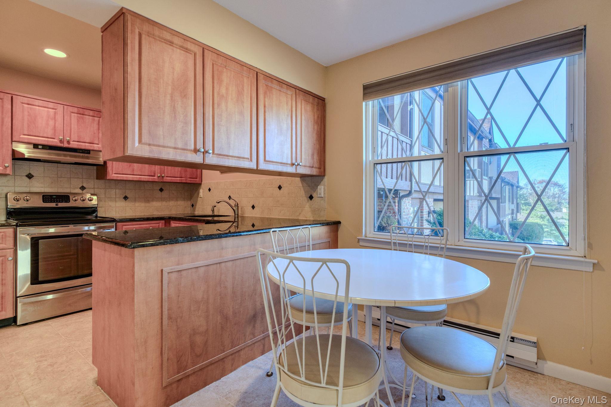 509 Sierra Vista Lane # 509, Valley Cottage, NY 10989