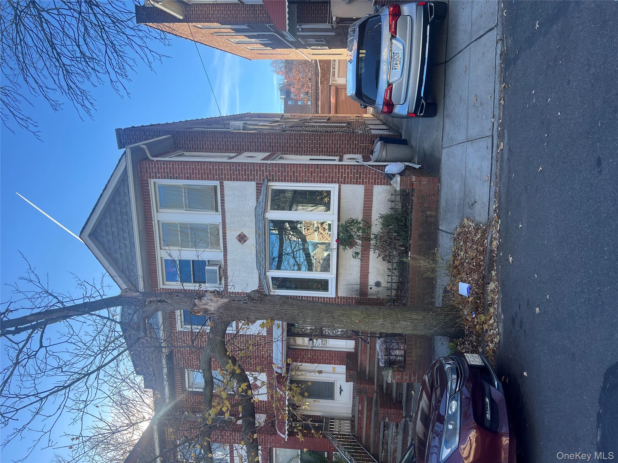 8644 139th Street, Briarwood, NY 11435