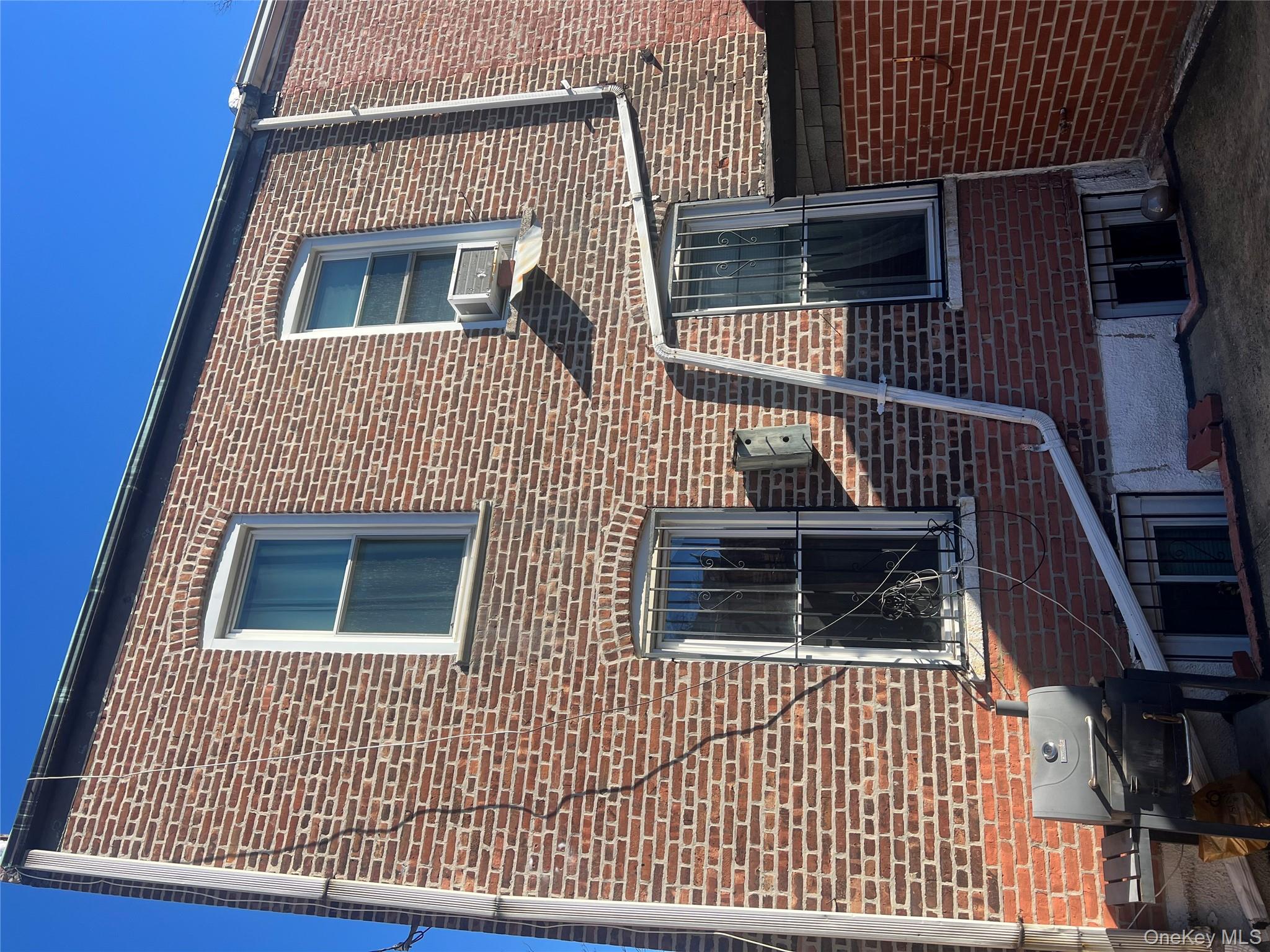 8644 139th Street, Briarwood, NY 11435