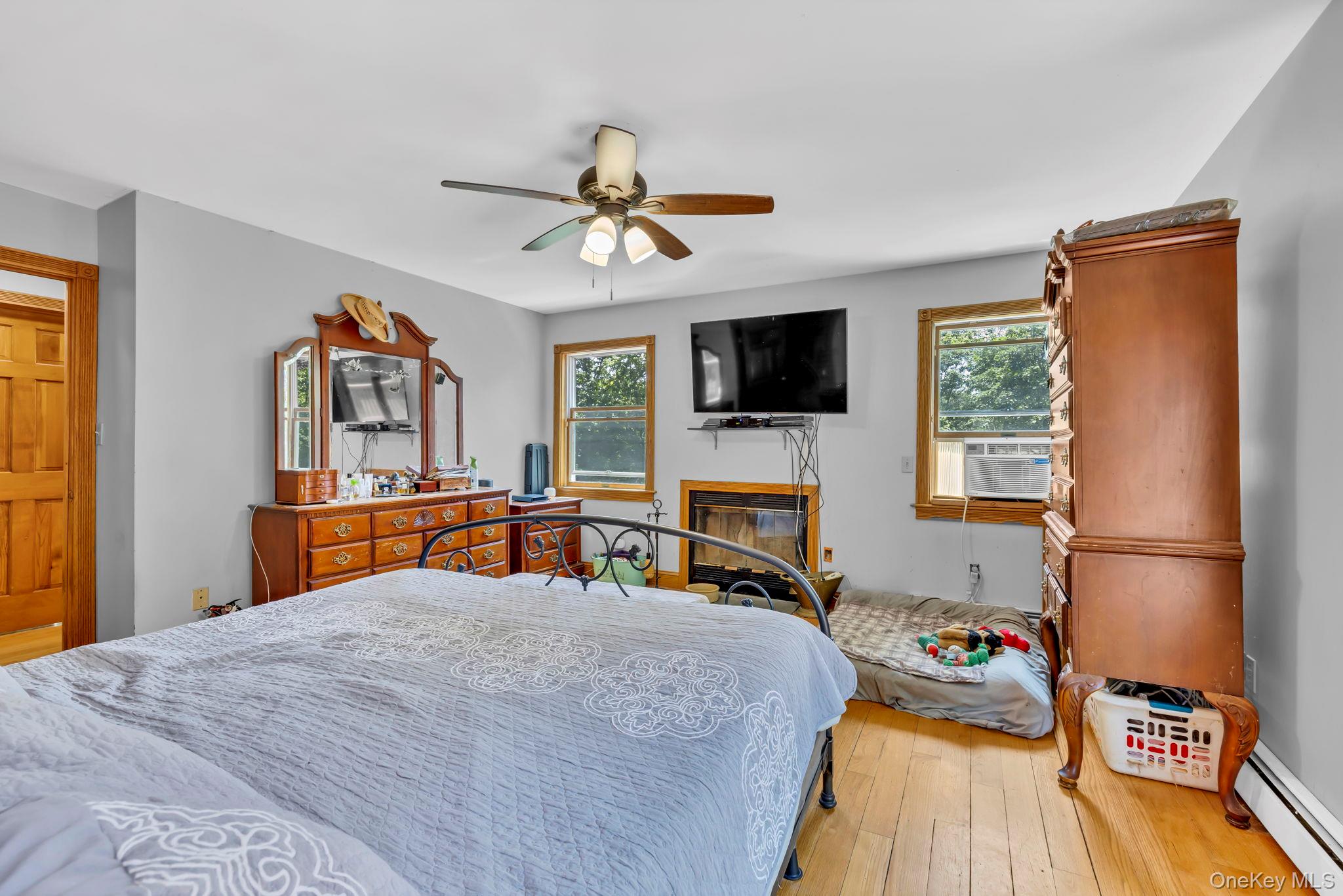 65 Oxford Springs Road, Chester, NY 10918