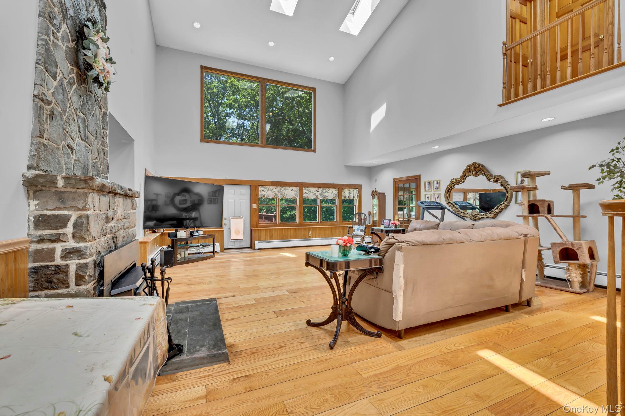 65 Oxford Springs Road, Chester, NY 10918