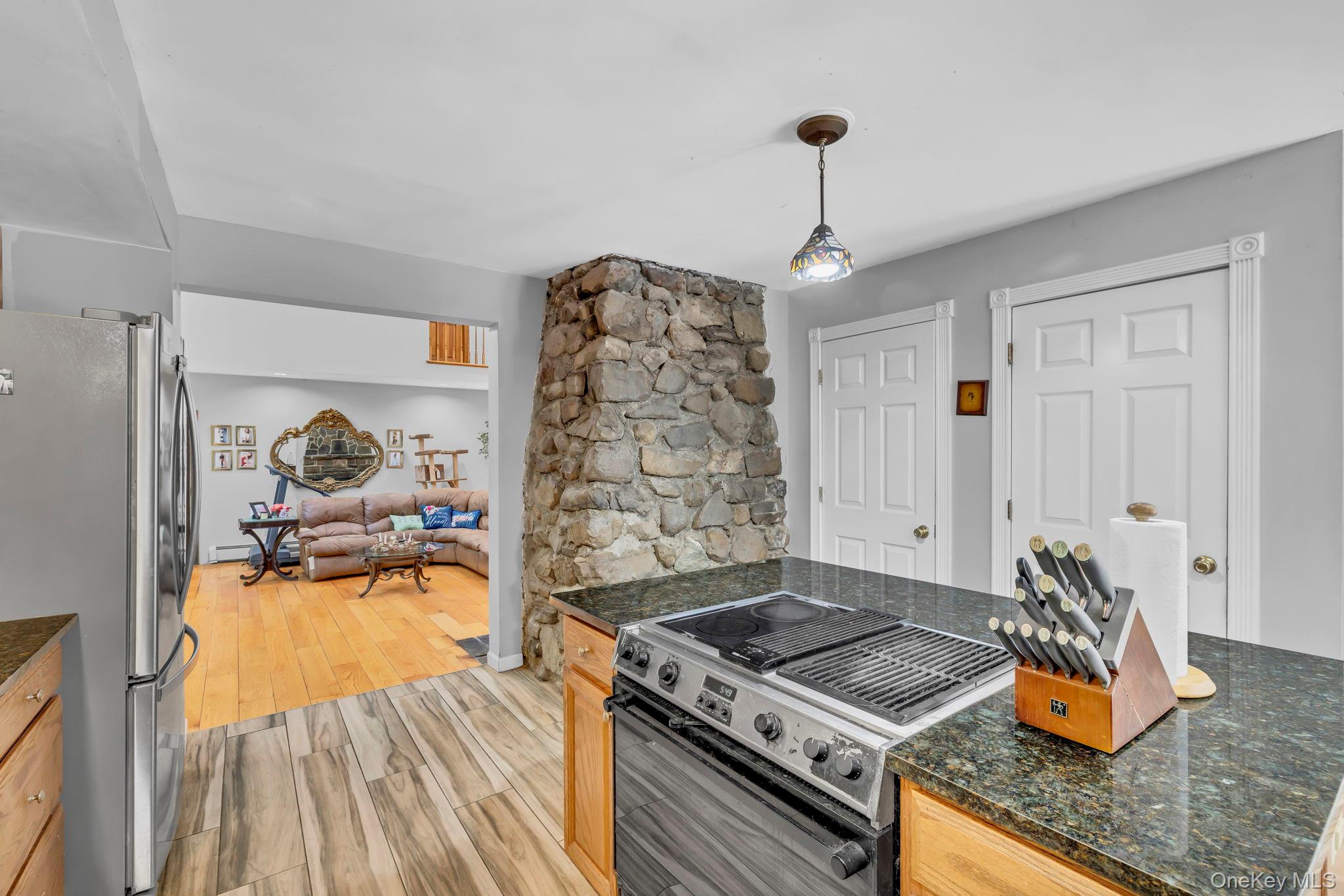 65 Oxford Springs Road, Chester, NY 10918