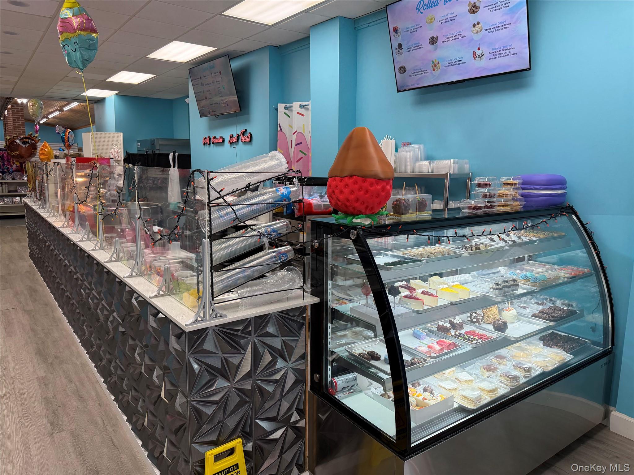 120-09 Jamaica Avenue, Richmond Hill, NY 11418