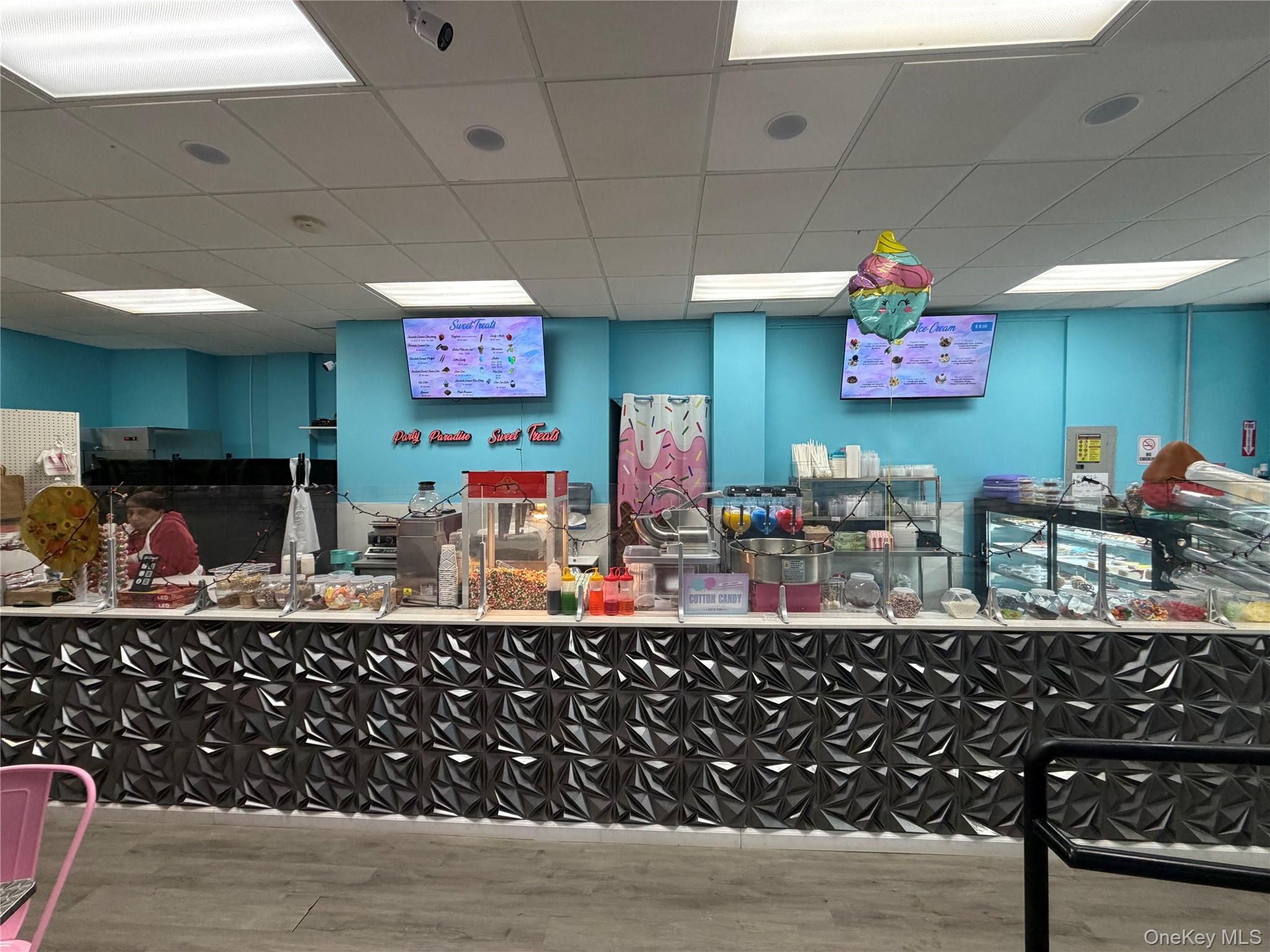 120-09 Jamaica Avenue, Richmond Hill, NY 11418