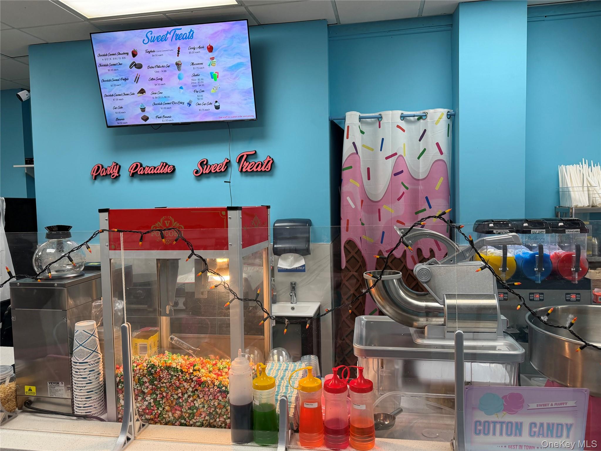 120-09 Jamaica Avenue, Richmond Hill, NY 11418