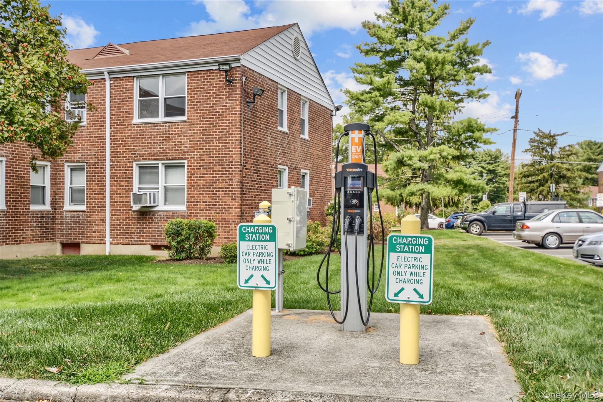 6 Bryant Crescent # 1H, White Plains, NY 10605