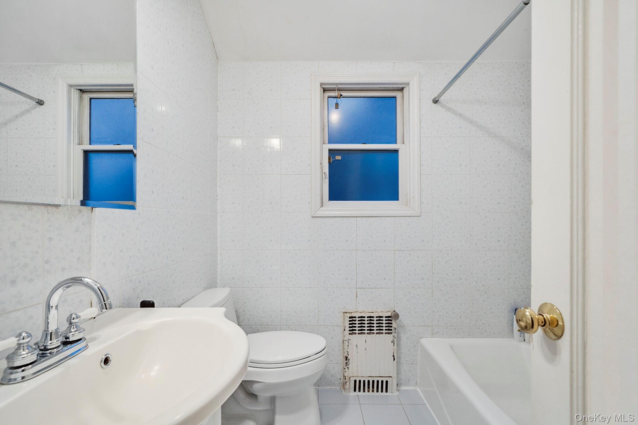 83-47 Abingdon Road, Kew Gardens, NY 11415