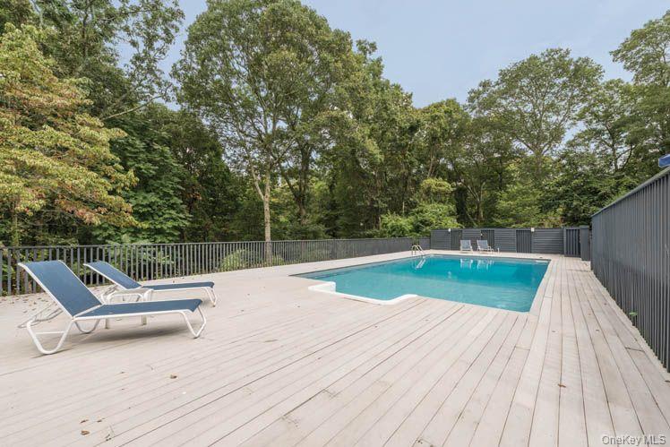 45 Harbor Watch Court, Sag Harbor, NY 11963