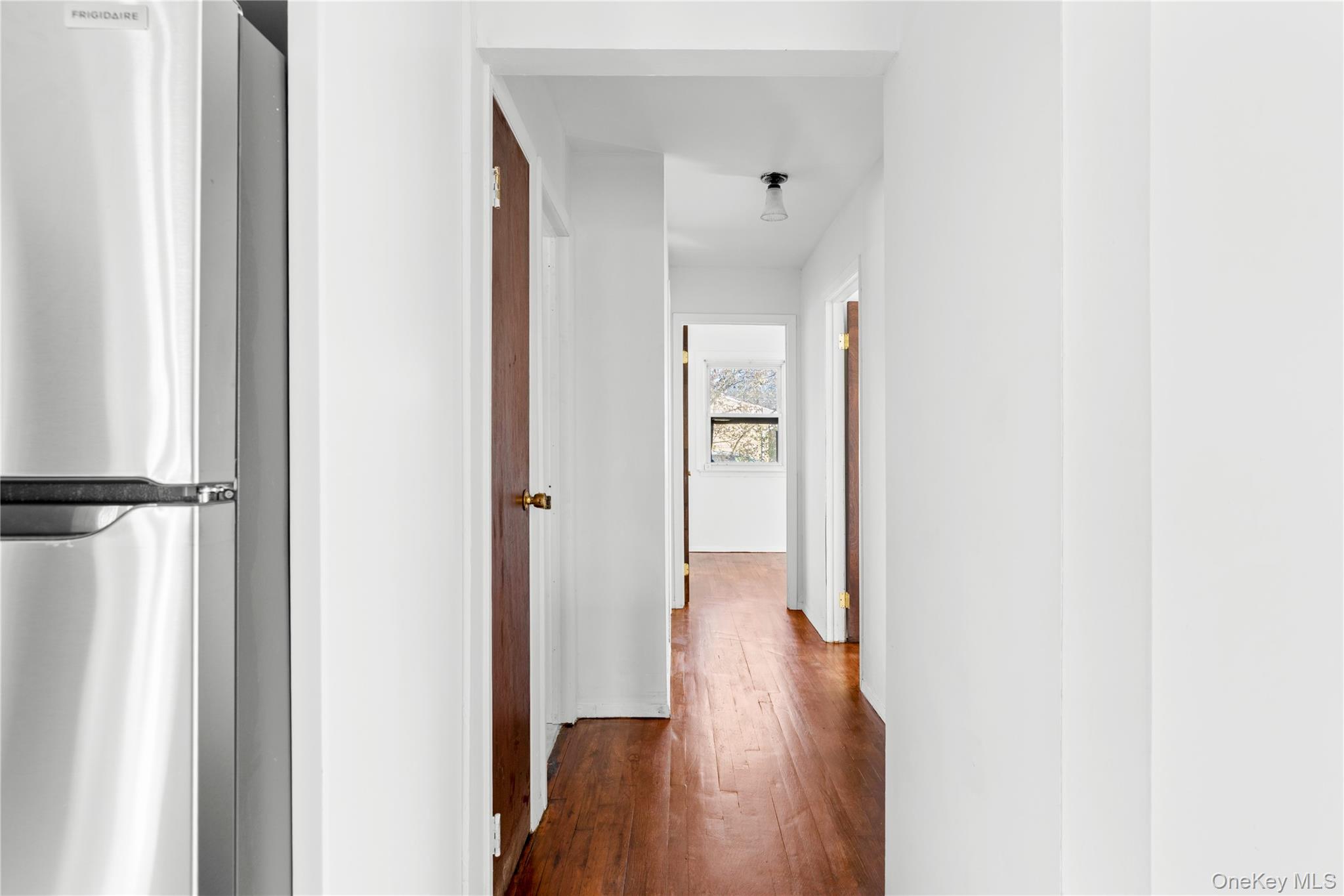 345 41 ST Street, Copiague, NY 11726