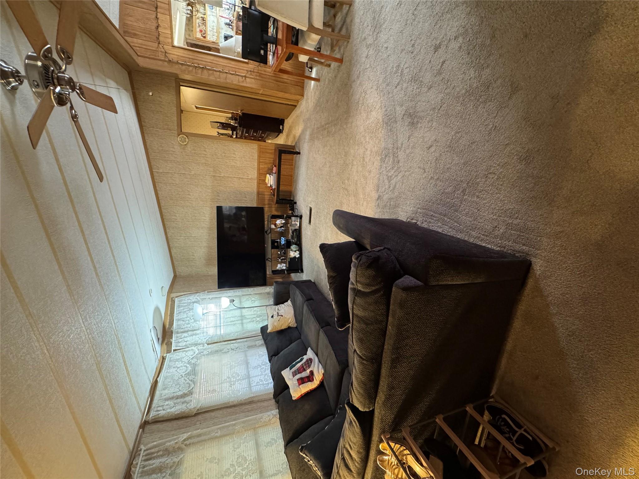 92 Willow Drive, East Quogue, NY 11942