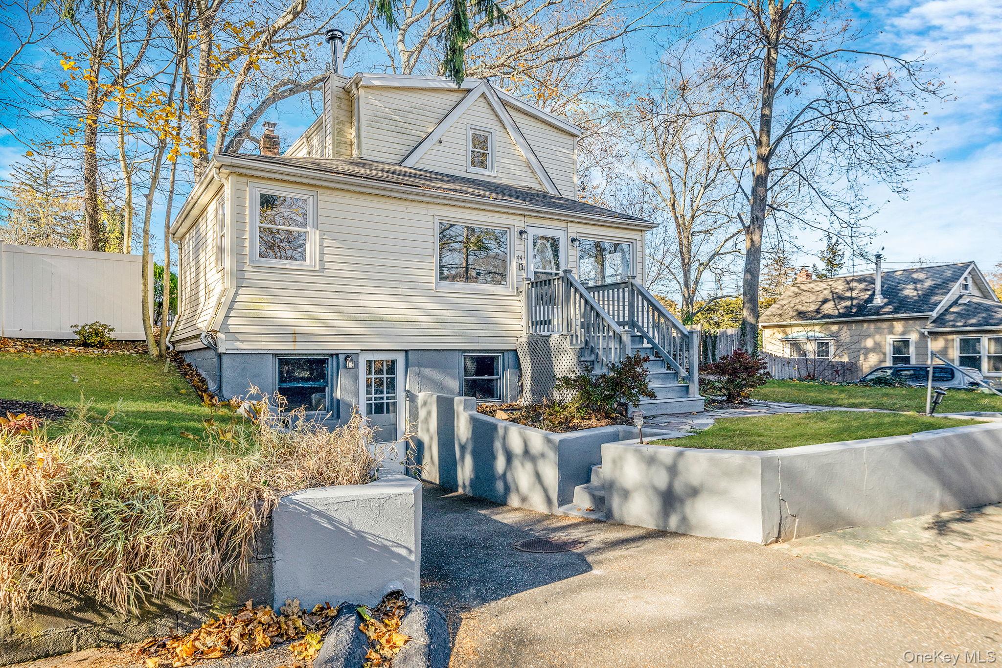 44 Lynbrook Drive, Sound Beach, NY 11789