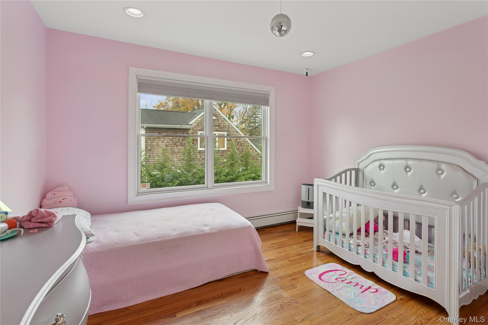 1560 Pebble Lane, Hewlett, NY 11557