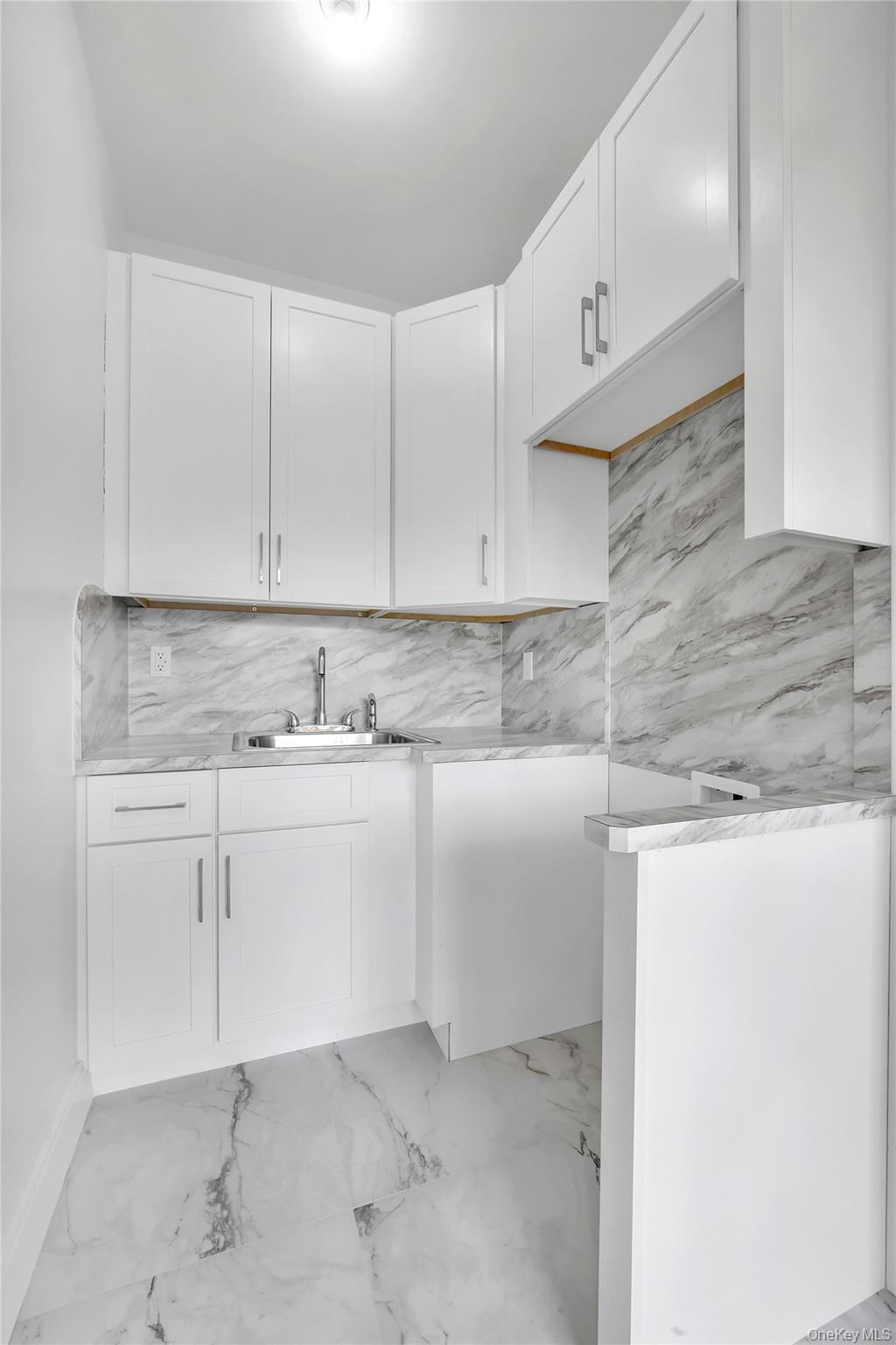 478 W Central Avenue # 203, Monsey, NY 10977