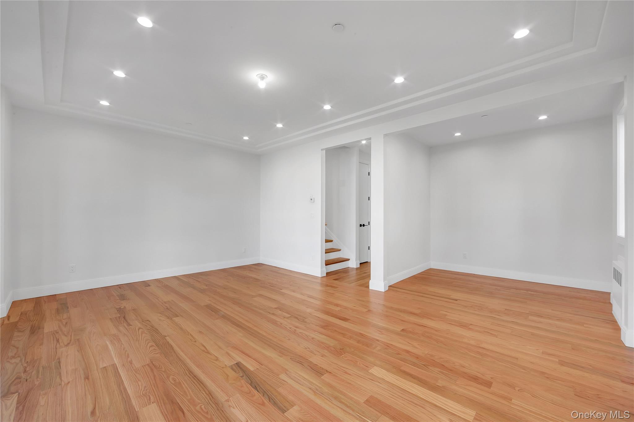 478 W Central Avenue # 203, Monsey, NY 10977