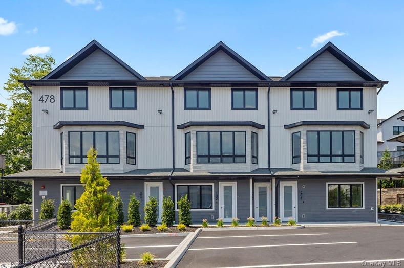 478 W Central Avenue # 203, Monsey, NY 10977