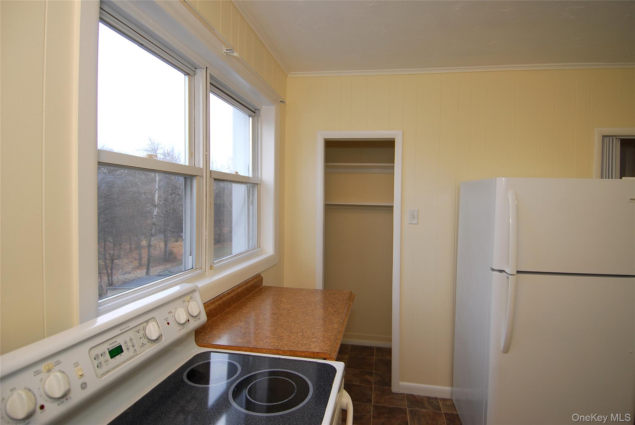 1342 Route 44 # 4, Pleasant Valley, NY 12569