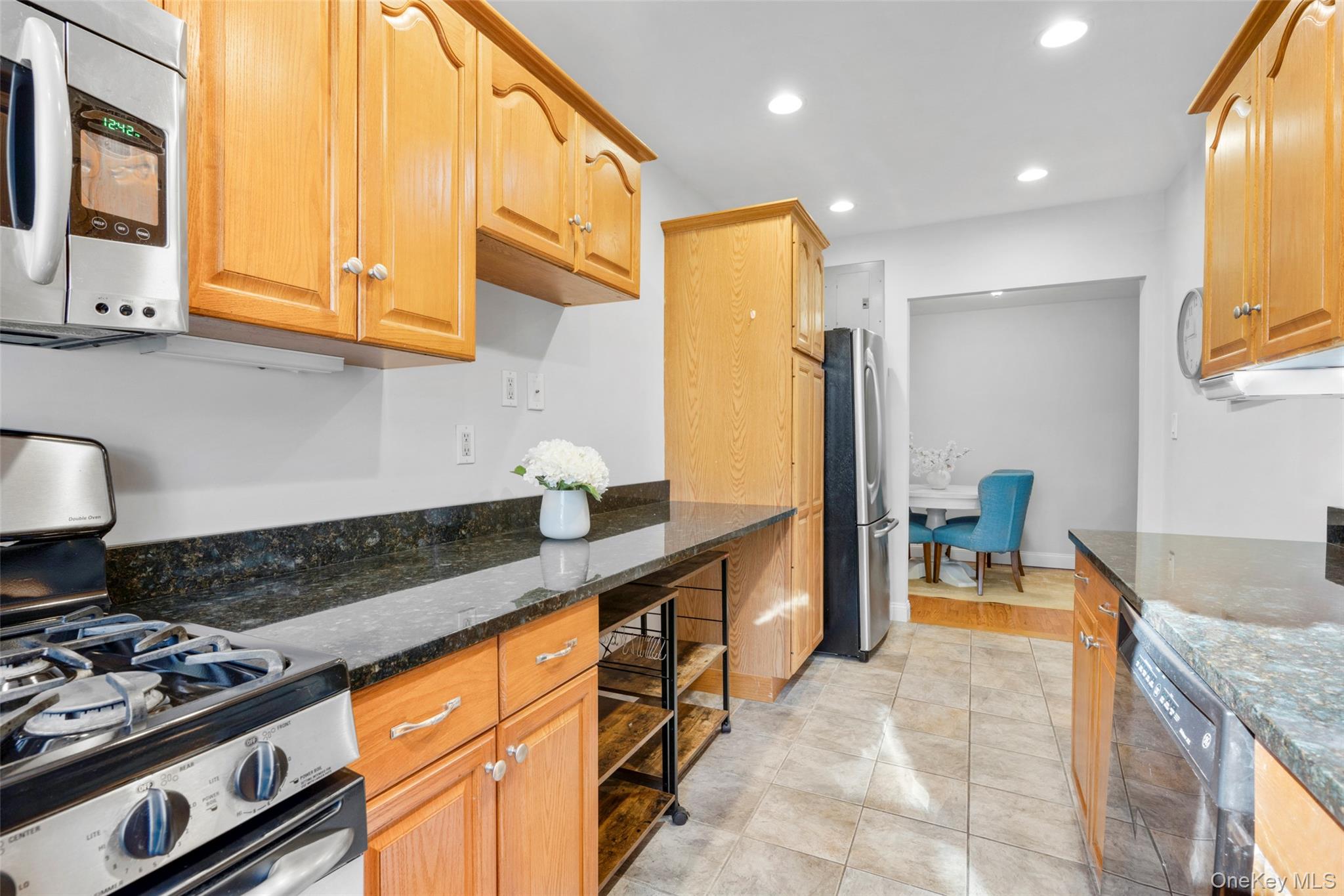 704 Palmer Court # Unit 1B, Mamaroneck, NY 10543