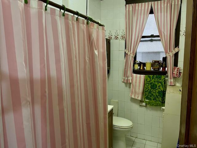 33-21 82nd Street # 1, Jackson Heights, NY 11372