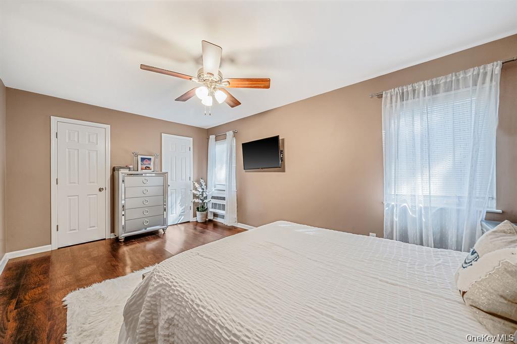 40 W 4th Street # 213, Patchogue, NY 11772