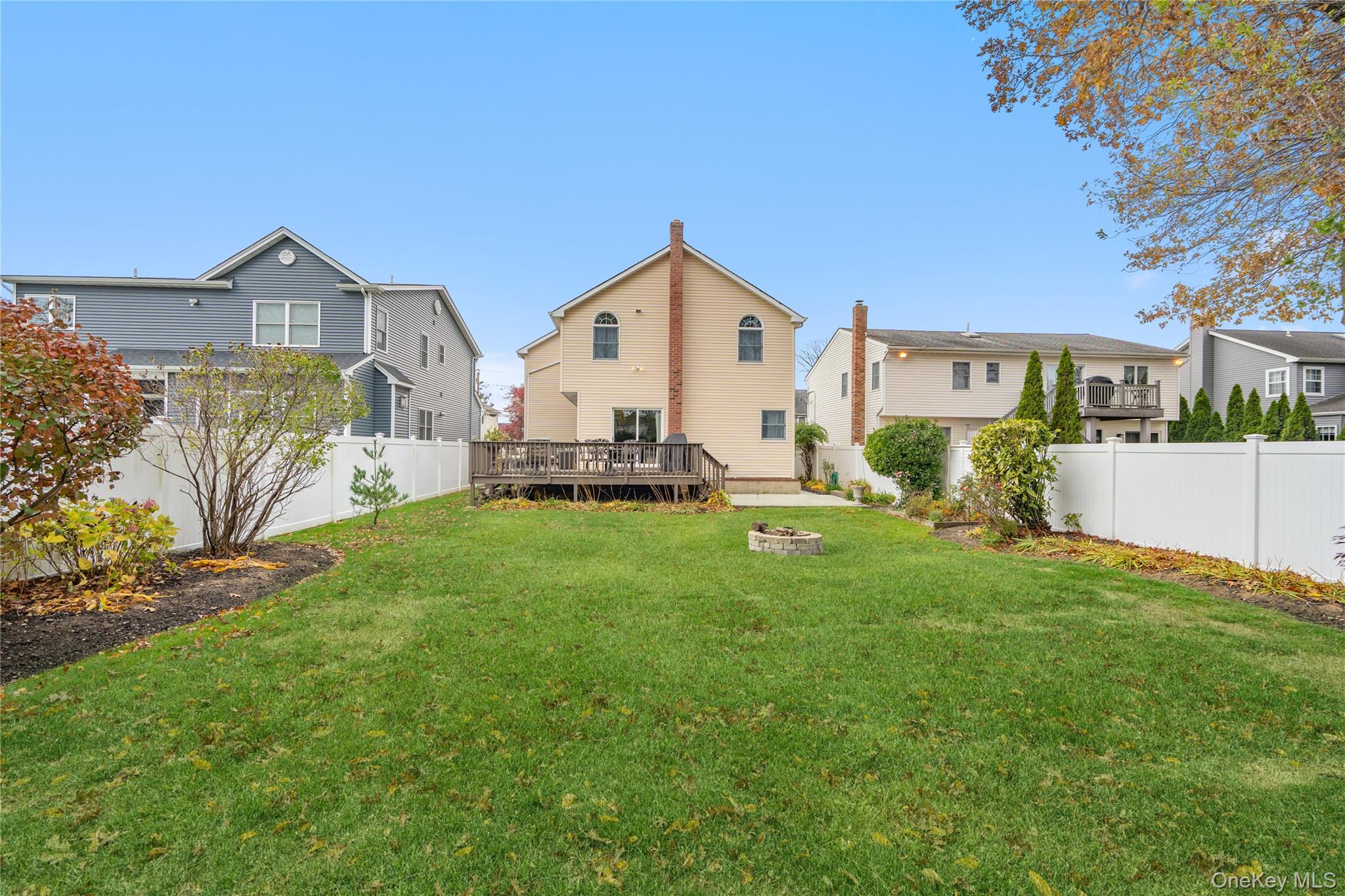 1617 Richard Avenue, Merrick, NY 11566