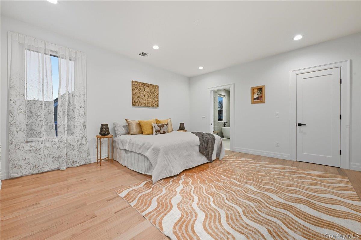 267 Sprucewood Drive, Levittown, NY 11756