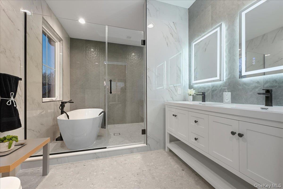 267 Sprucewood Drive, Levittown, NY 11756