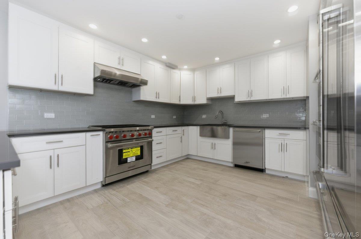 661 W Broadway # 701, Long Beach, NY 11561