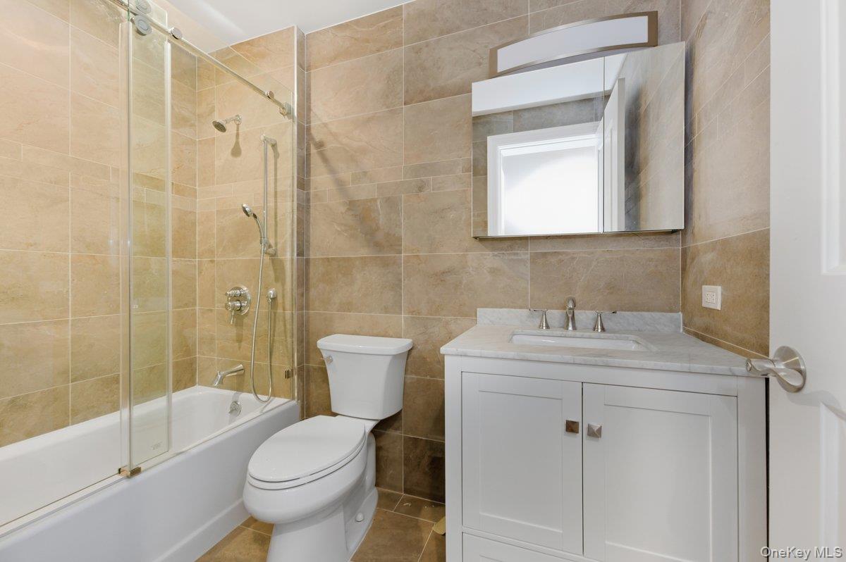 661 W Broadway # 701, Long Beach, NY 11561