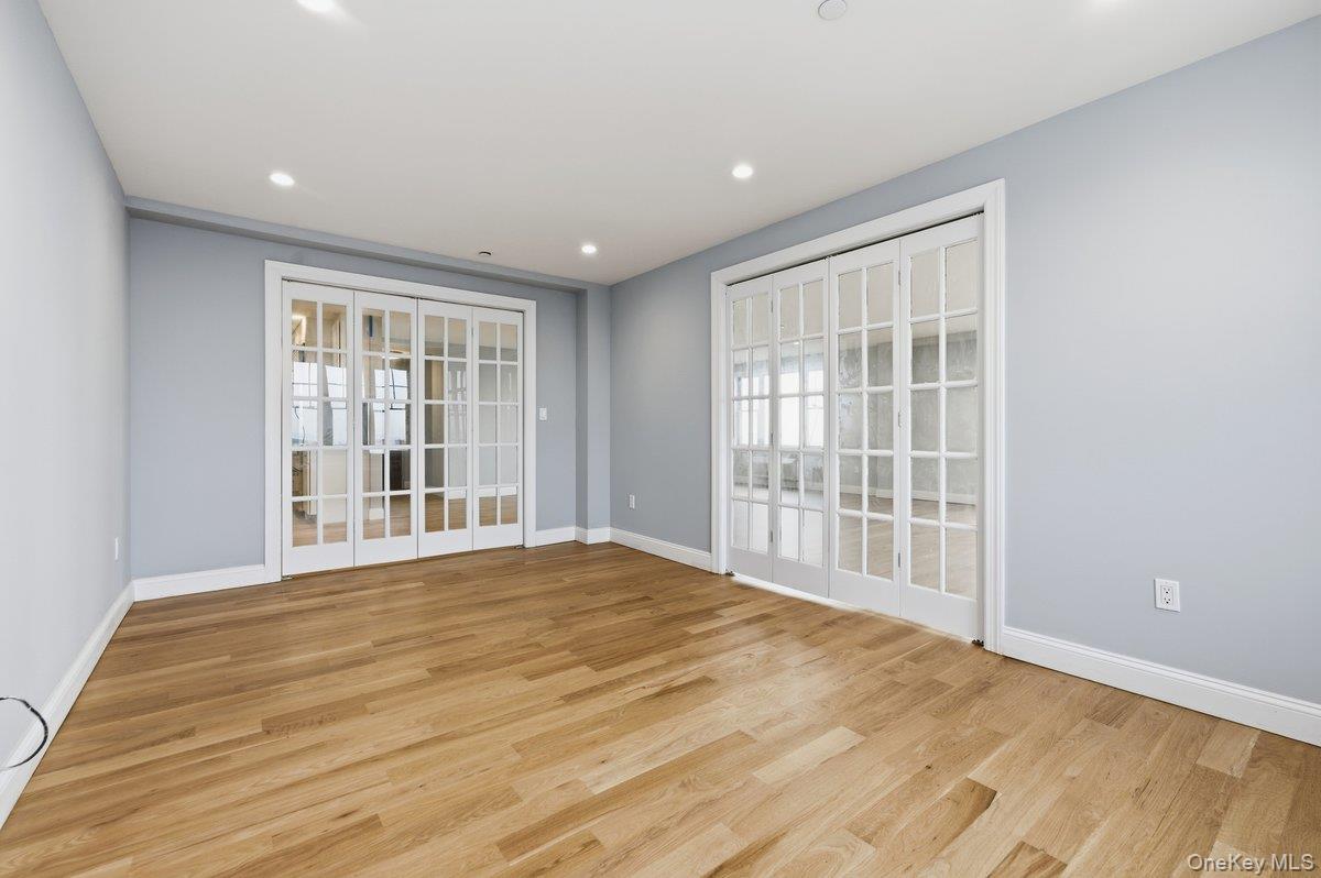 661 W Broadway # 701, Long Beach, NY 11561