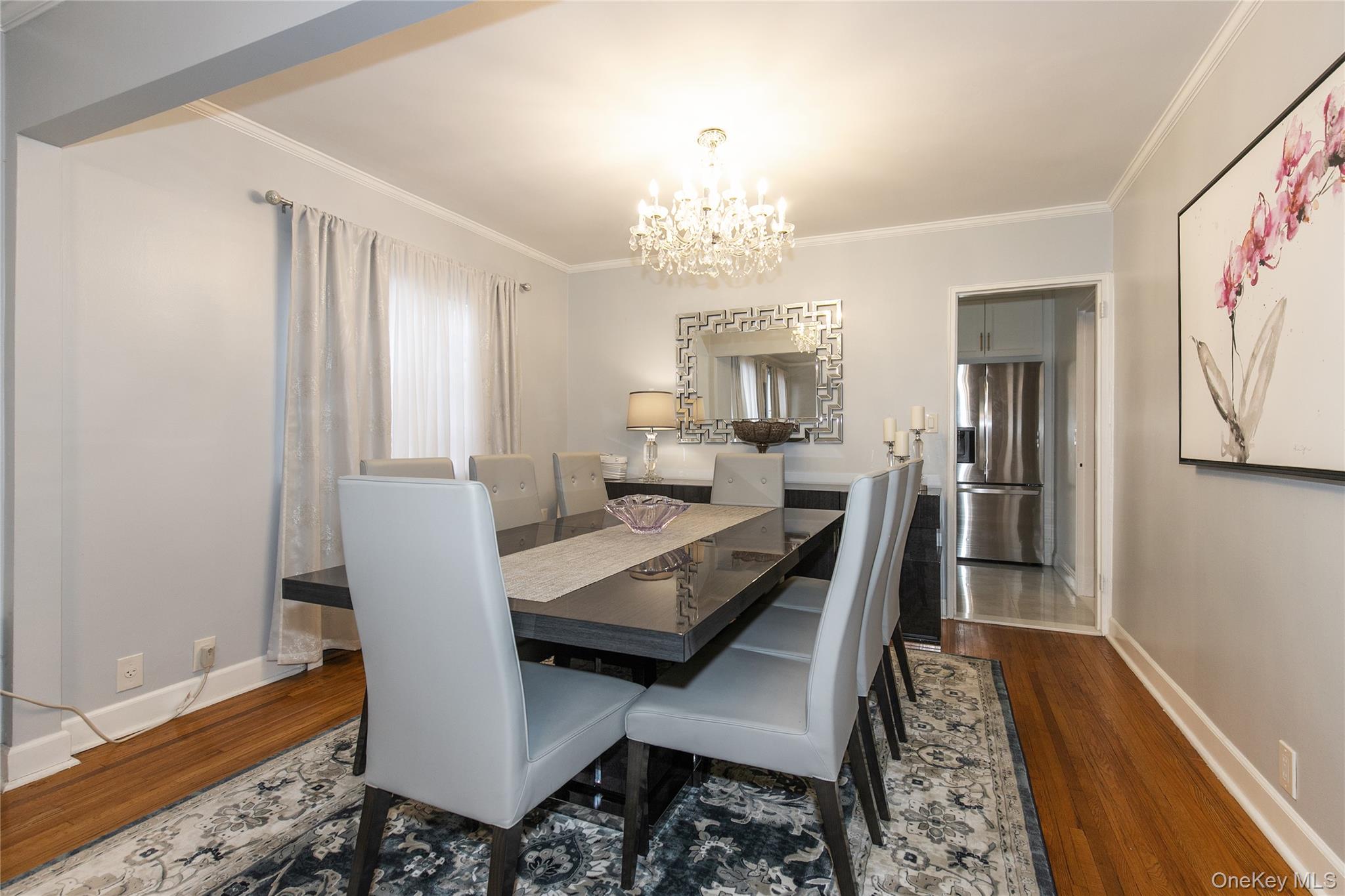 6-8 Wooleys Lane # B-34, Great Neck, NY 11023