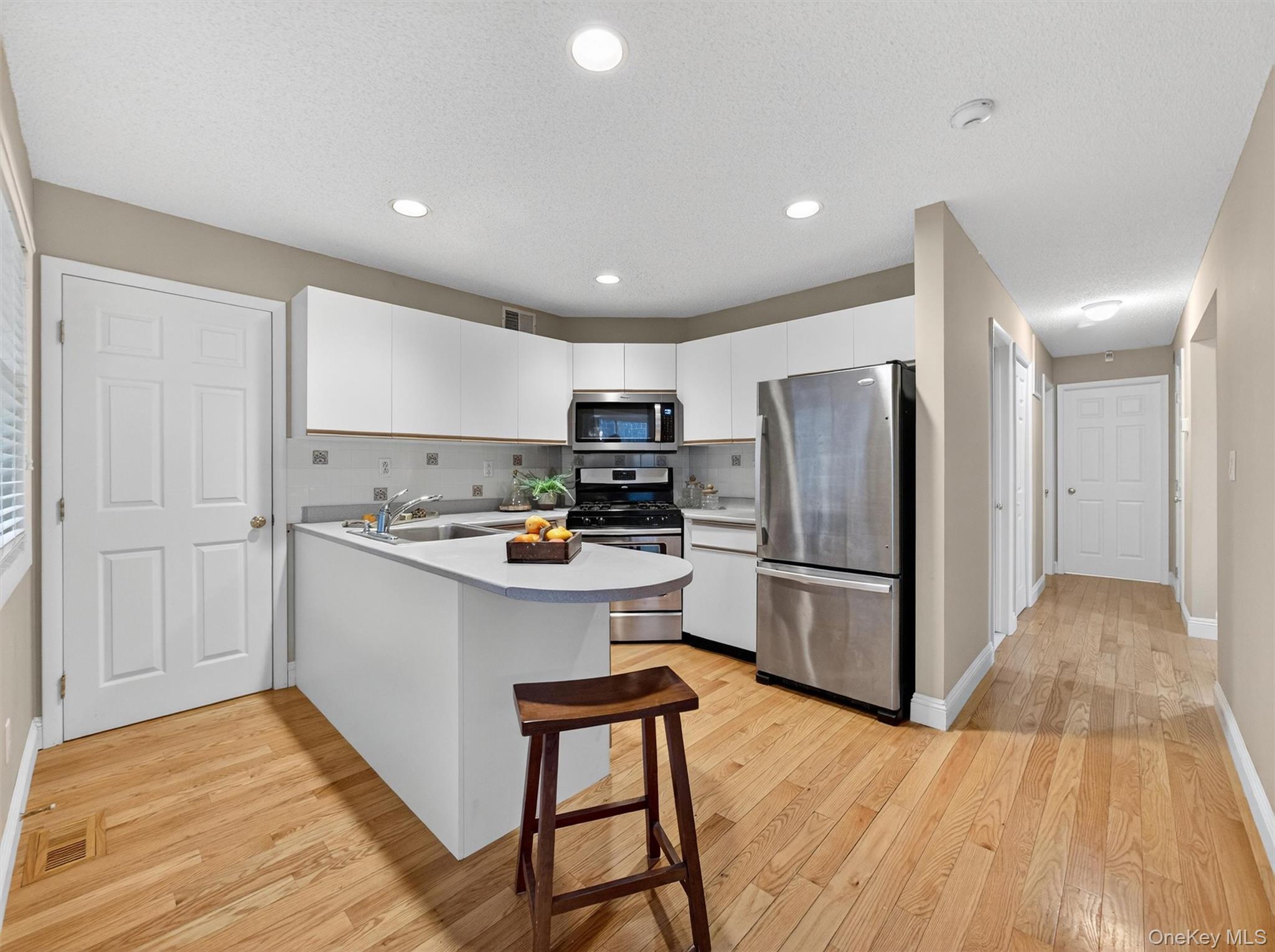 188 Eagle Ridge Way, Nanuet, NY 10954