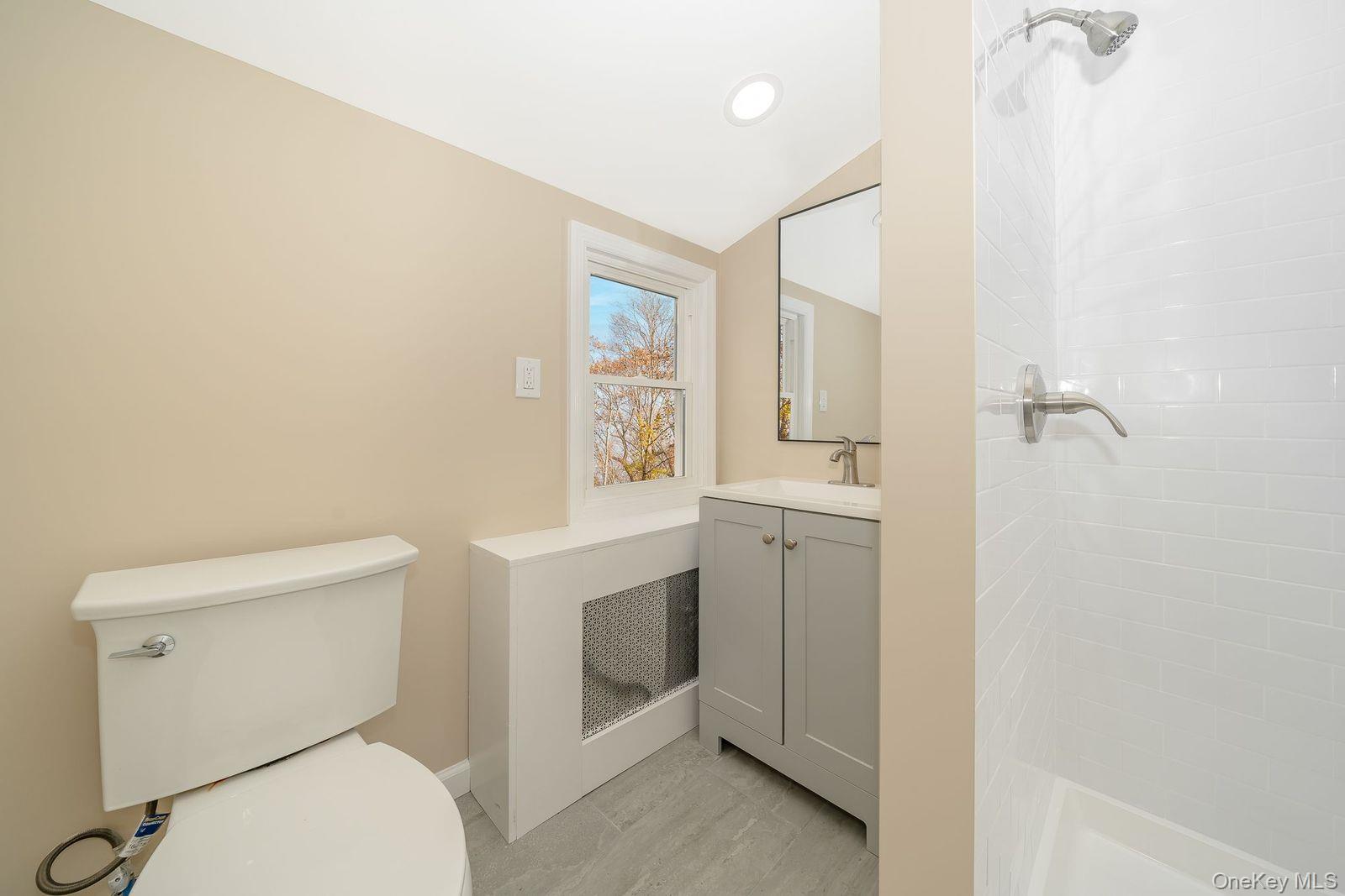 123 4th Avenue, Huntington, NY 11746