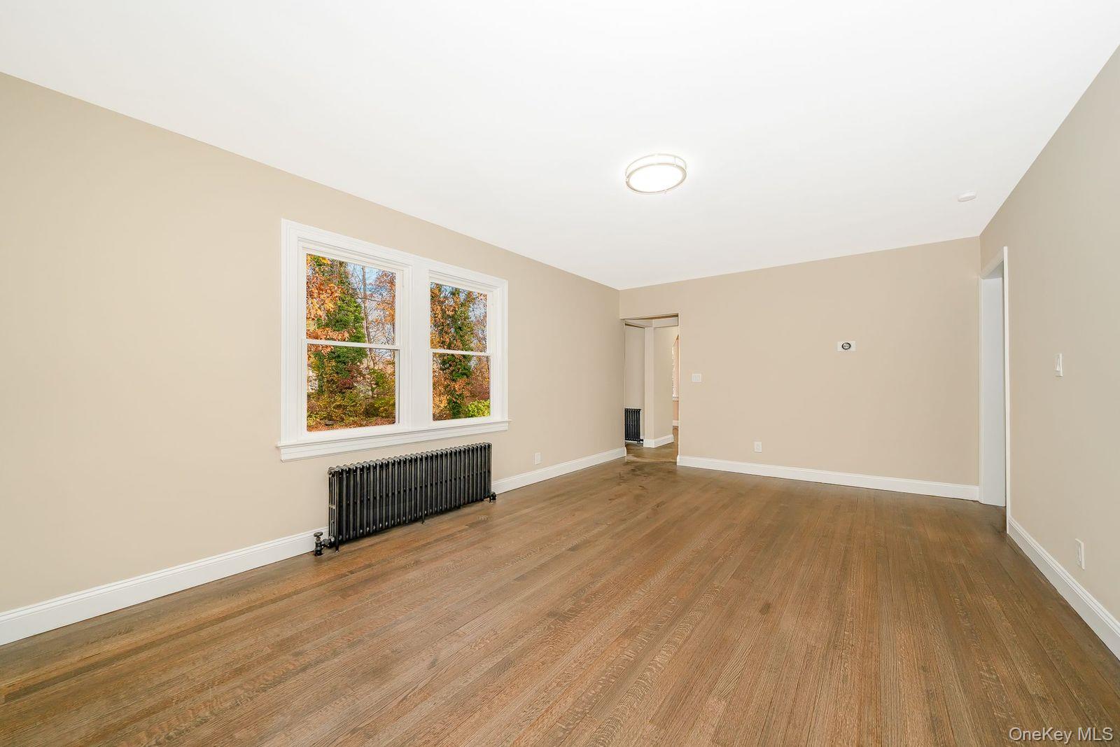 123 4th Avenue, Huntington, NY 11746